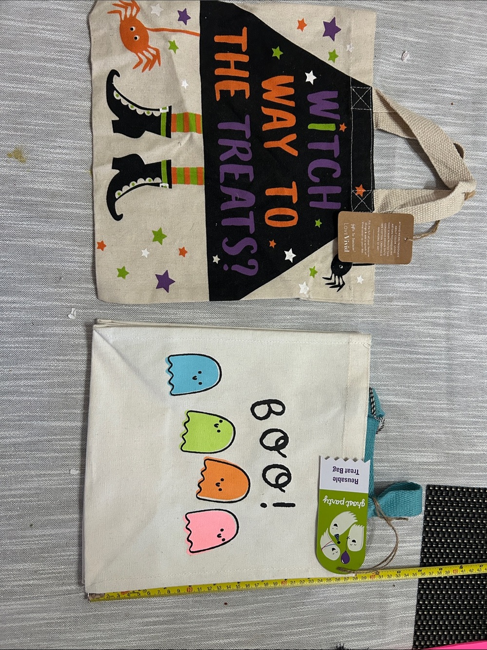 Halloween Kids Canvas Treat Bag - Boo! Ghosts Design (White)